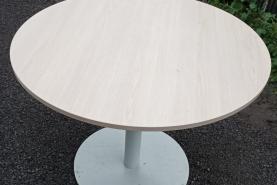 Emplacement table ronde