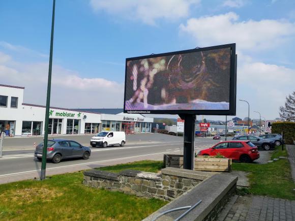 Location Écran géant LED fixe extérieur - Installation de panneaux publicitaires fixes